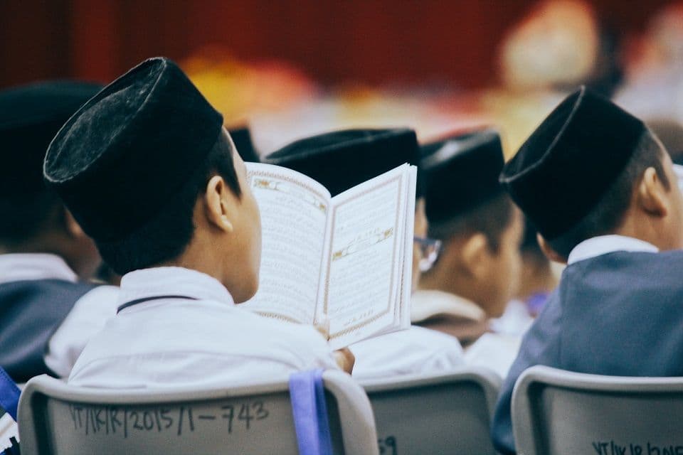 Saya Masih Terbata-bata Membaca Al-Qur'an