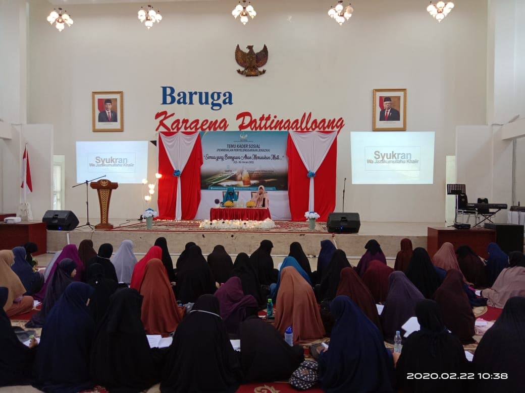 Muslimah Wahdah Makassar Gelar Pembekalan Penyelenggaraan Jenazah