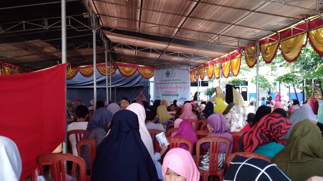 MWD Makassar Bersama SDIT Wihdatul Ummah Gelar Khitanan Syar'i