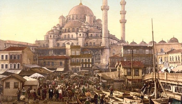 KEJAYAAN ISLAM, ANTARA TAKDIR DAN USAHA