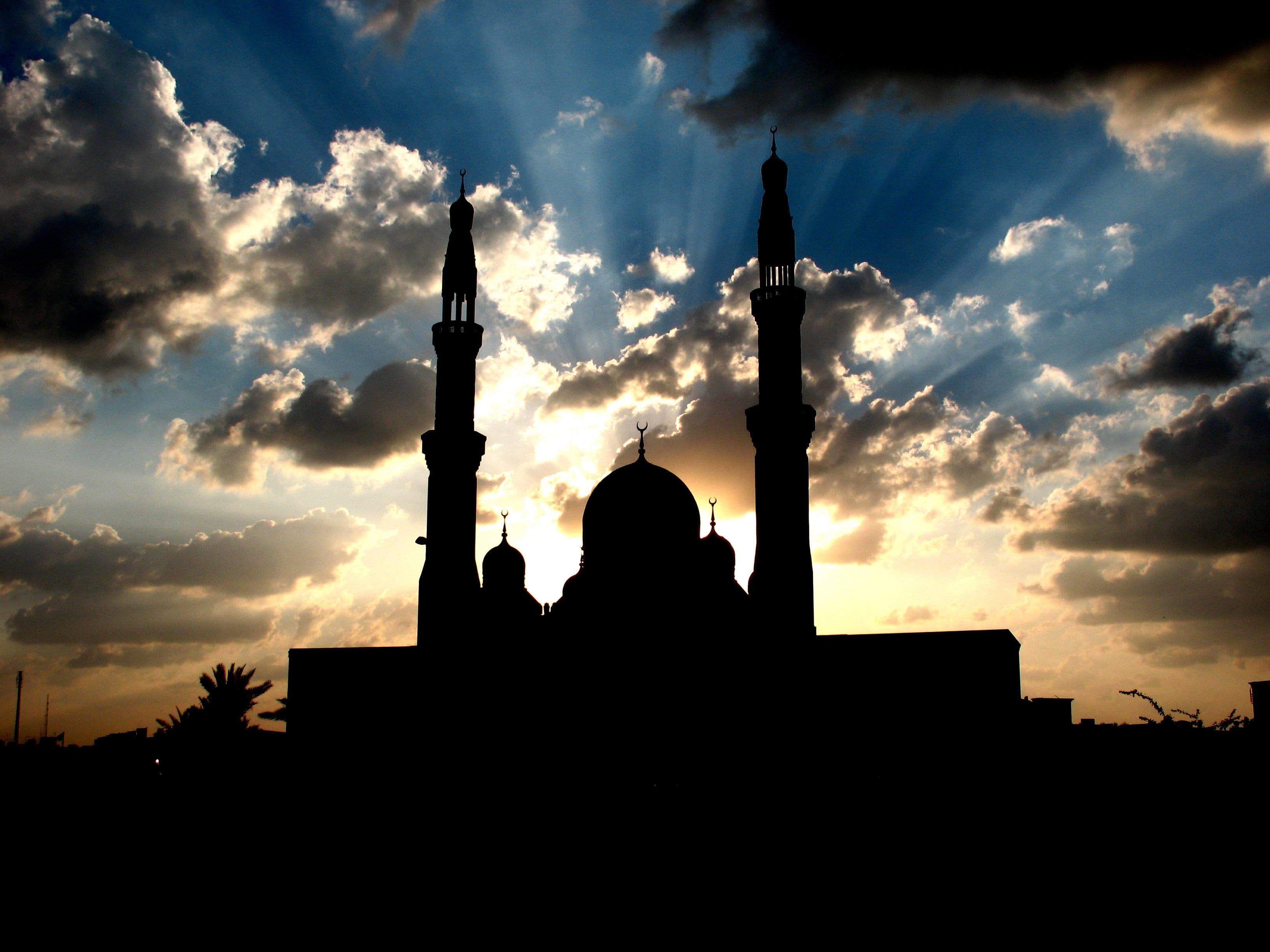 CATATAN KELAM FIR’AUN MUSUH ALLAH