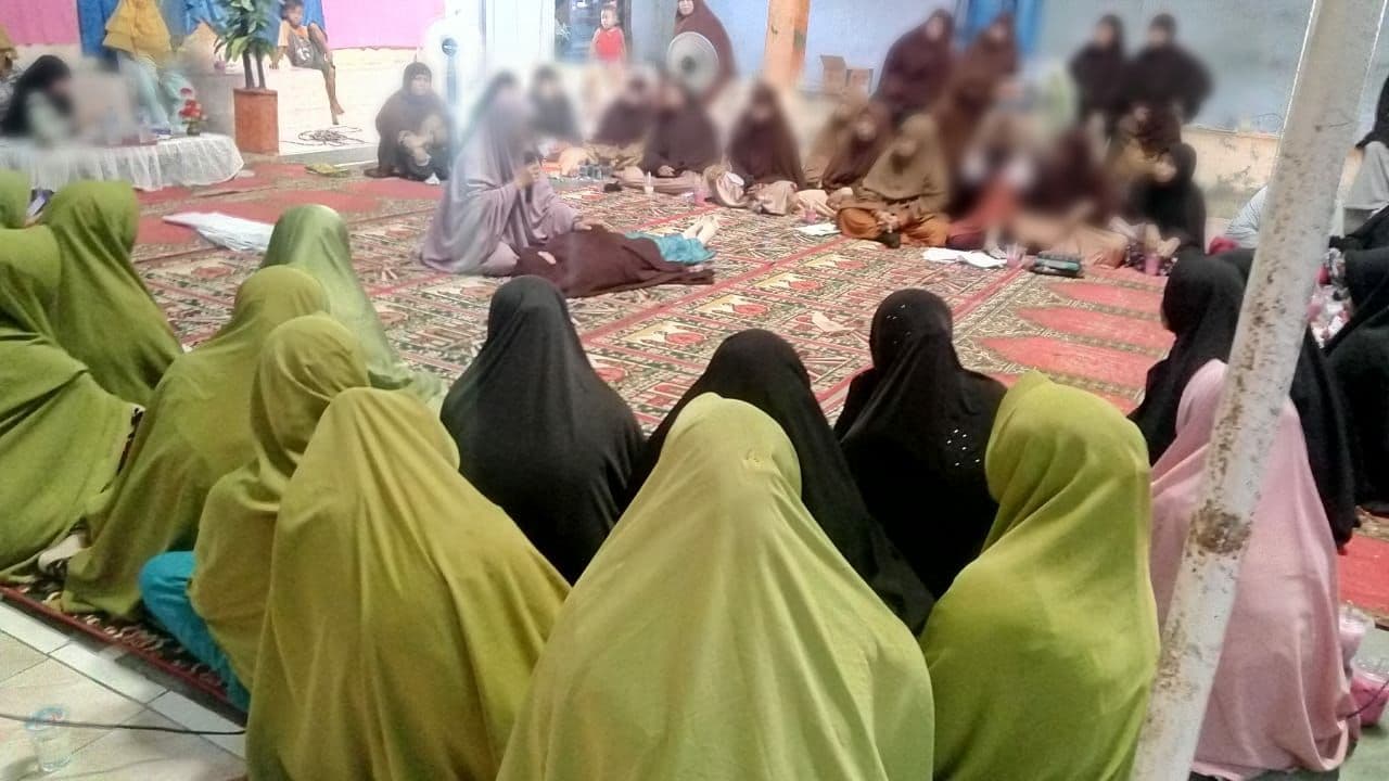 Muslimah Wahdah Kodingareng Adakan Pembekalan Penyelenggaraan Jenazah