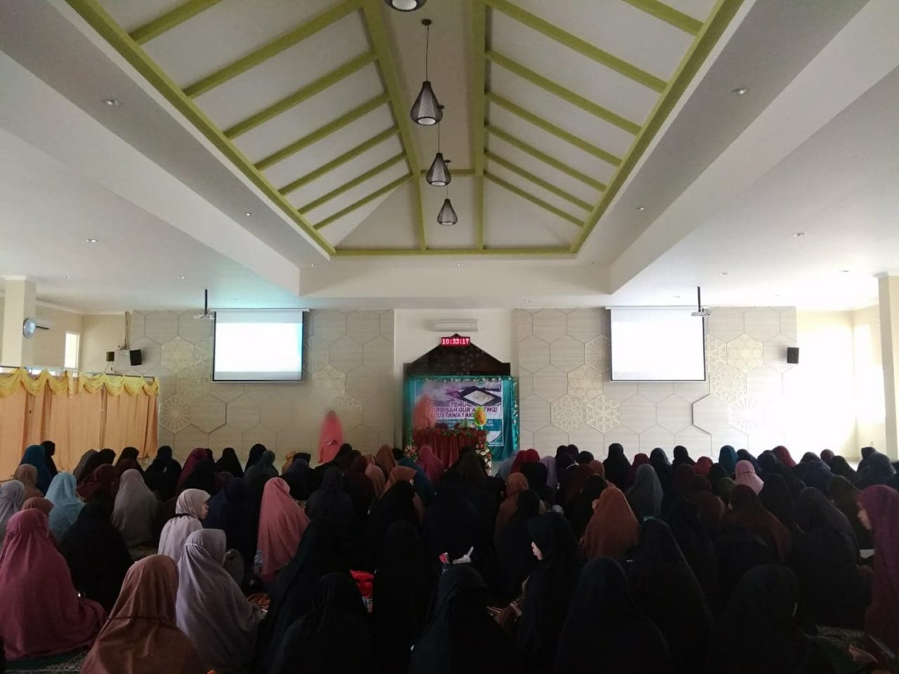 Temu Mudarrisah, Muslimah Wahdah Makassar Optimalkan Peran Pengajar Qur'an
