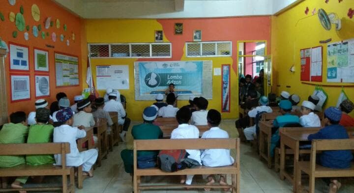 Eratkan Ukhuwah Antarsantri, Wahdah Makassar Gelar AKSI